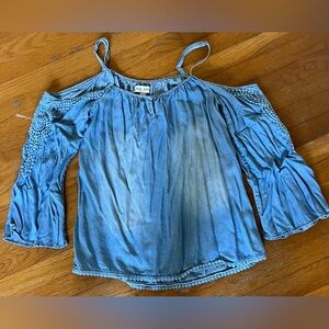 Knox Rose Light Blue Cold Shoulder Blouse